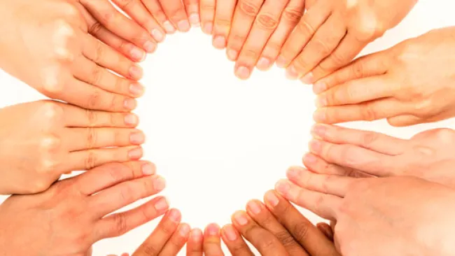 Three Ways to Build Customer Love Through Employee Customer Advocates