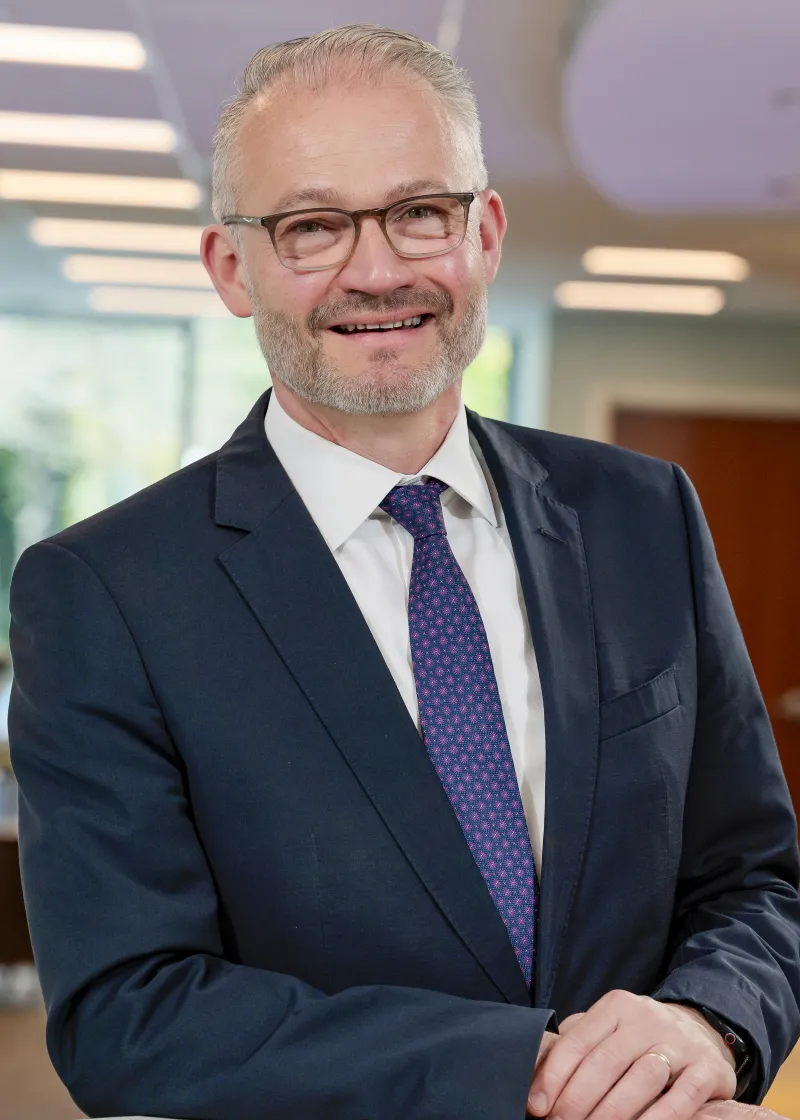 Headshot of Sven Gierlinger, SVP, chief experience officer, Northwell Health 